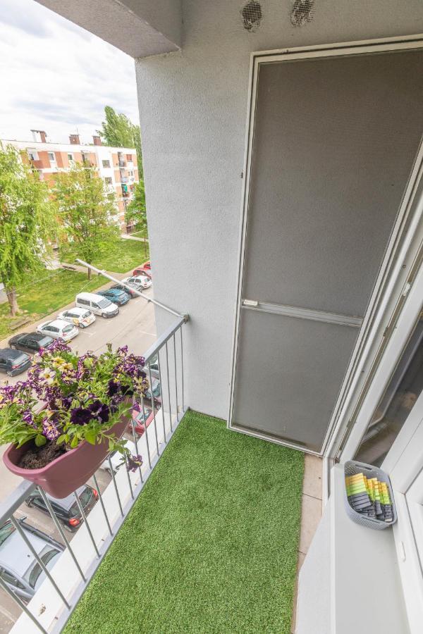 Cosy Apartment Hugo Osijek Extérieur photo